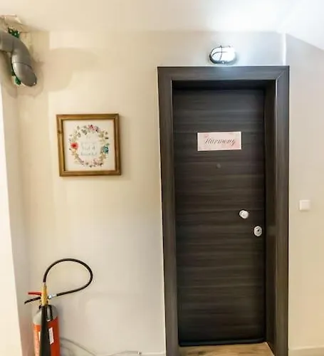 Harmony With Terrace. *