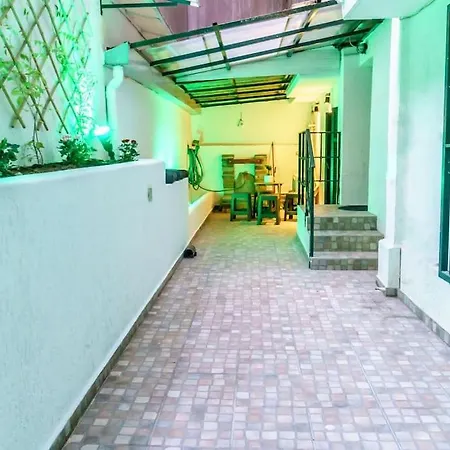 Harmony With Terrace. Appartamento Salonicco